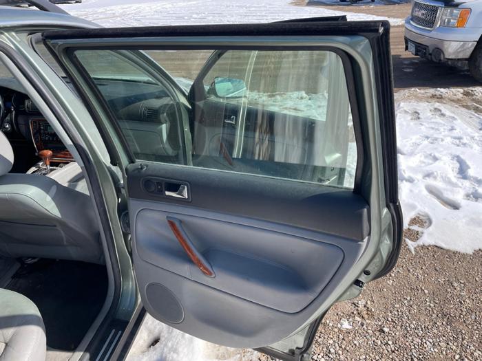 2003 volkswagen passat with 121160 miles for sale near elk-river, minnesota bf7aef3074fa4b03bb1dffe2897e7845.jpg