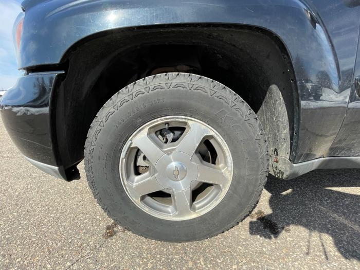 2003 chevrolet trailblazer ls-4wd with 128822 miles for sale near fridley, minnesota bf81c21b6a5d4fa8a67302a6d8158a29.jpeg