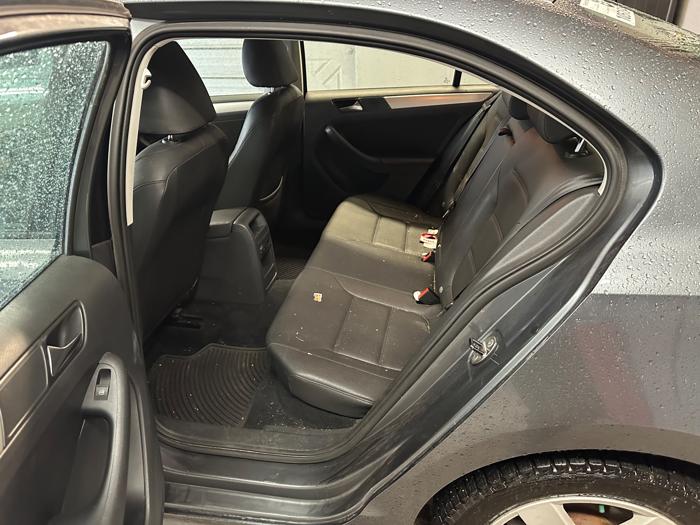 2011 volkswagen jetta tdi with 94571 miles for sale near elk-river, minnesota bfa1238cba7847ea9303b381a47348b1.jpeg