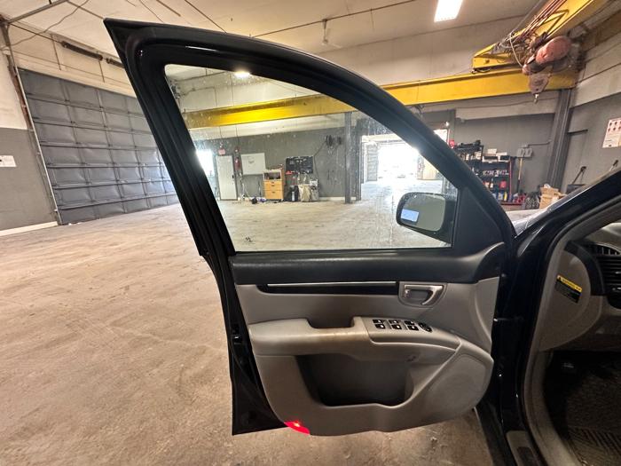 2007 hyundai santa-fe limited-awd with 161703 miles for sale near elk-river, minnesota bfb9a7fe5a5240dcb789a54aa884a8a4.jpeg