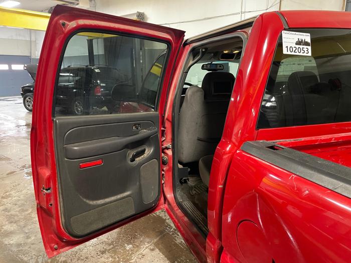 2005 gmc sierra-1500 slt with 252236 miles for sale near elk-river, minnesota bfde76f9866a4ce9a4a4a7e2801ea3e5.jpg