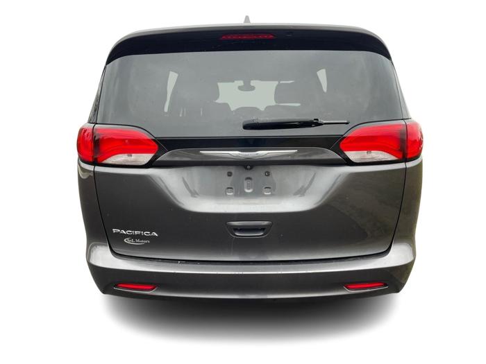 2017 chrysler pacifica touring with 257812 miles for sale near rochester, minnesota bff3359998e8472a95d9e2da66fa9c98.jpg