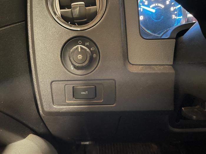 2012 ford f-150 xlt with 142986 miles for sale near elk-river, minnesota bff4a2335acd4a4baedc2fffbbfacc9f.jpg