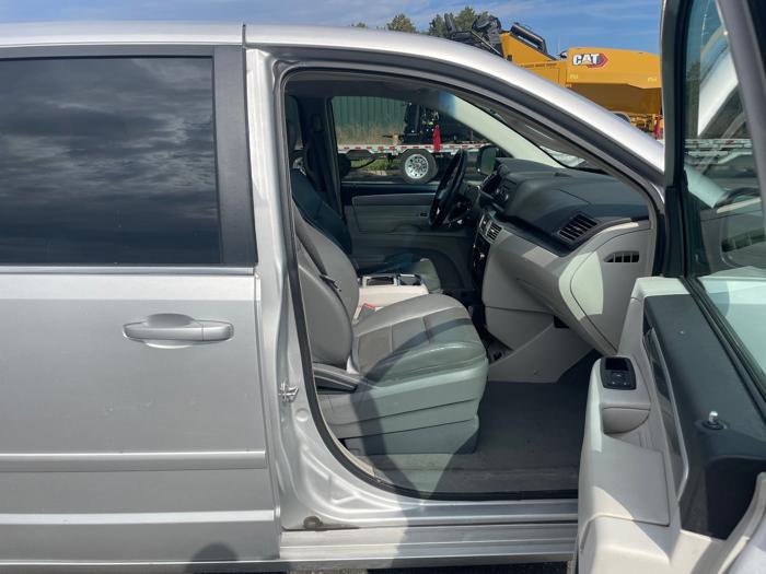 2009 volkswagen routan sel with 225950 miles for sale near elk-river, minnesota bffb043dbd7a4147b4f3cd0d3a1d65aa.jpeg