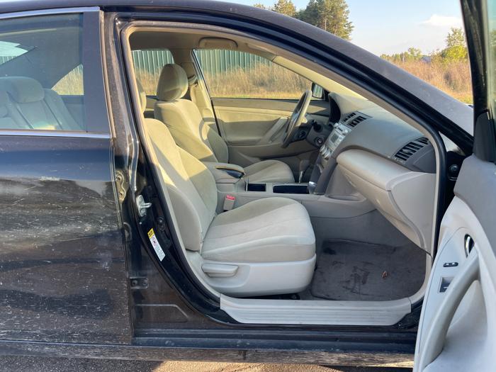 2010 toyota camry le-6-spd-at with 218566 miles for sale near elk-river, minnesota bffc06a5976843ca804af10a321e589e.jpeg