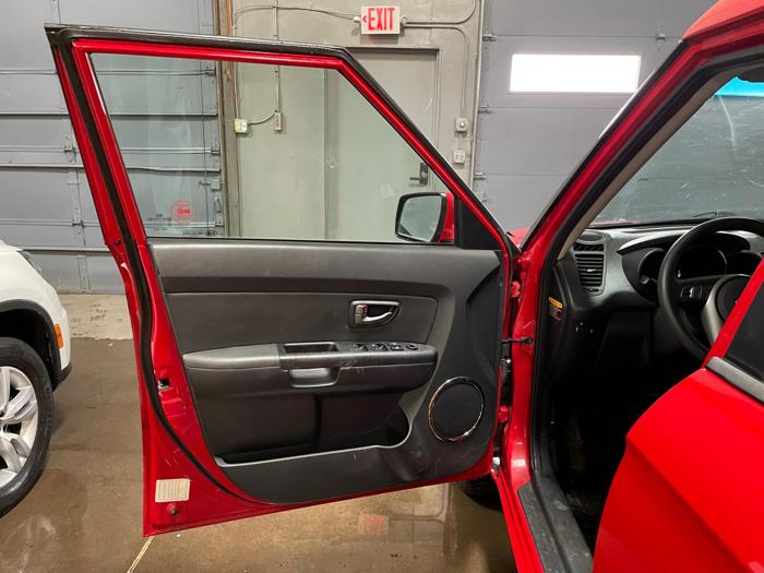 2011 kia soul + with 55895 miles for sale near elk-river, minnesota c02473c2d98c49048fee8d70ff3e4716.jpg