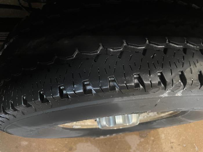 2005 chevrolet silverado-2500hd work-truck with 172710 miles for sale near elk-river, minnesota c046ba194ed345f28b455b0ea5bc24df.jpg