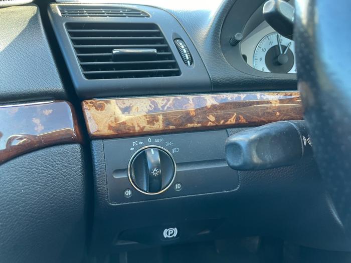 2009 mercedes-benz e-class e350-4matic-sedan for sale near elk-river, minnesota c0bddc4f1fac4370aba206b4827ea2d4.jpeg