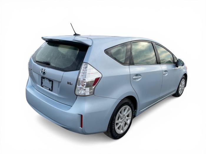 2012 toyota prius-v two with 307540 miles for sale near elk-river, minnesota c0dc98f3b74b408281fb8944baa9683b.jpg