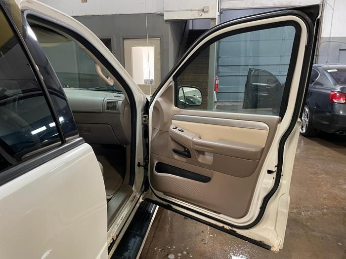2004 Mercury Mountaineer