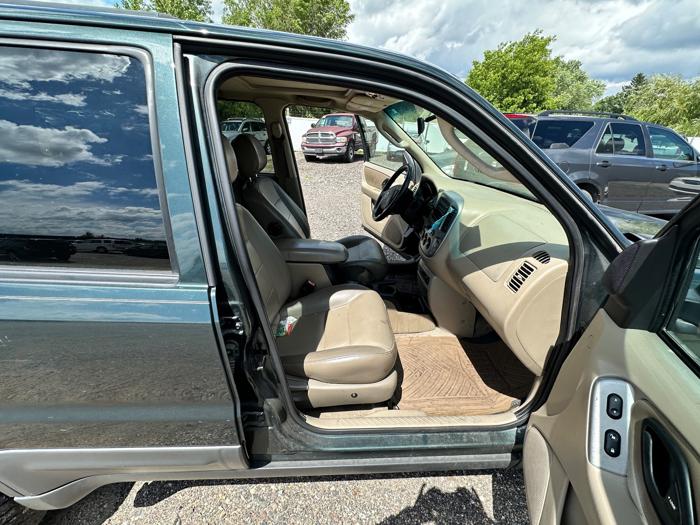 2003 ford escape xlt-popular-2-4wd with 165026 miles for sale near elk-river, minnesota c102f79d8d764702a8c9087fe616f8d0.jpeg