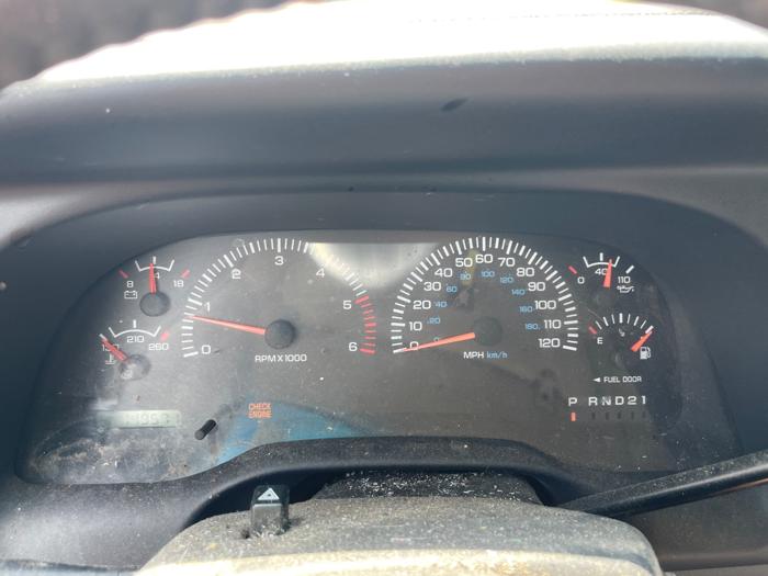 1998 dodge ram-1500 quad-cab-8-ft.-bed-4wd with 149571 miles for sale near spring-lake-park, minnesota c1466a35f2f0408e87bbb31dc5488ca9.jpeg