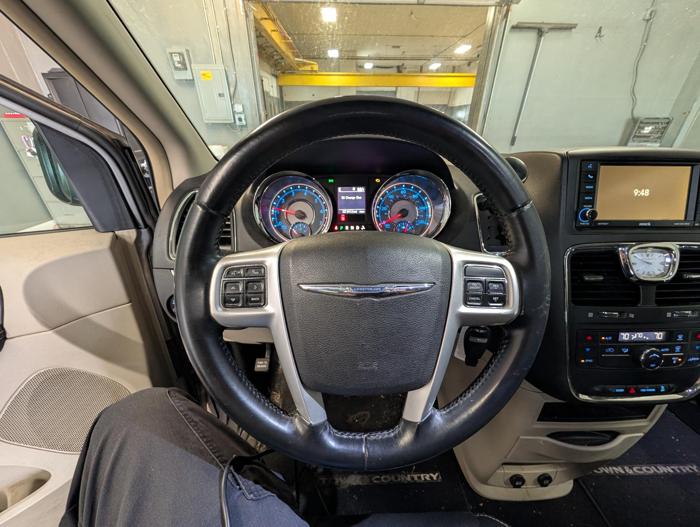 2015 chrysler town-&-country touring with 221411 miles for sale near elk-river, minnesota c14f02833e37433faf656fc40d41202c.jpg