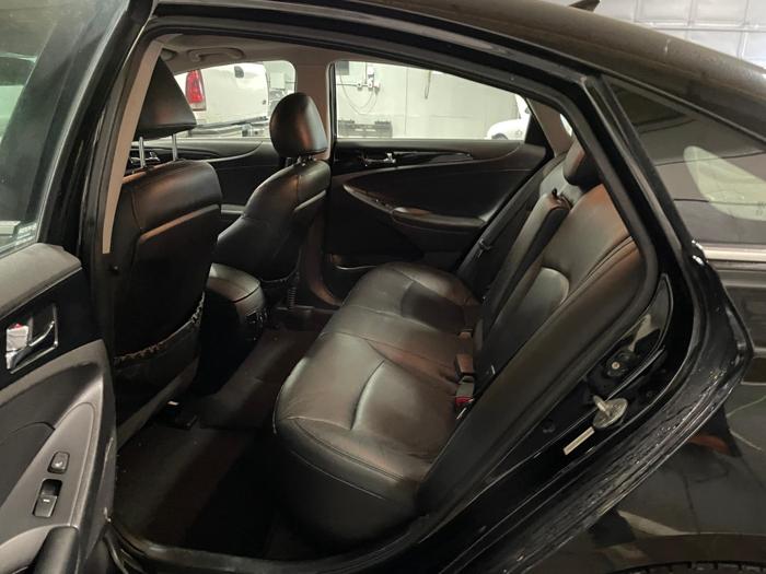 2011 hyundai sonata limited with 211211 miles for sale near elk-river, minnesota c151bb32fbeb472389cc758972943fd6.jpg