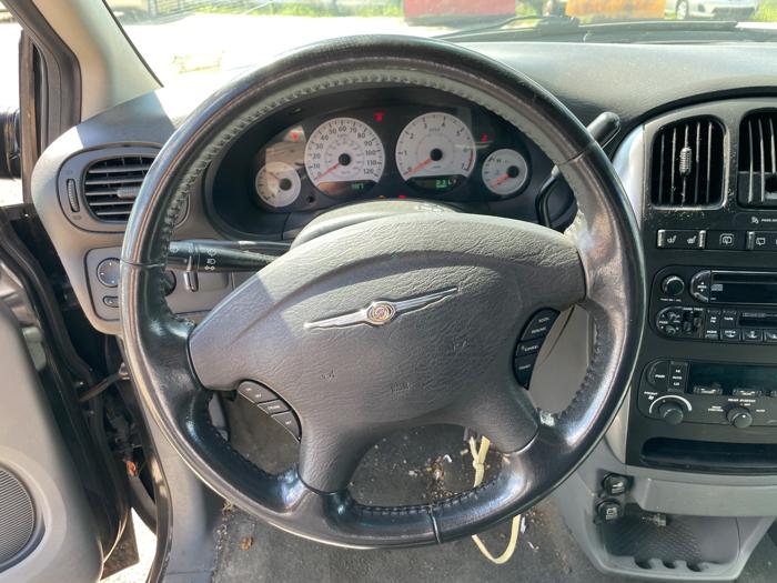 2006 chrysler town-&-country touring with 209387 miles for sale near elk-river, minnesota c16f749d69944f4ba56df65126479305.jpeg