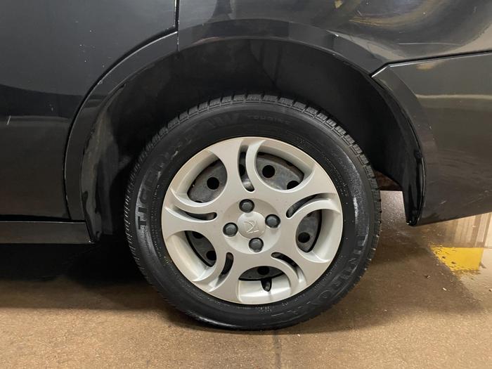 2003 Saturn Ion