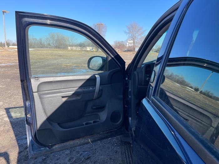 2011 chevrolet silverado-1500 lt-crew-cab-4wd with 242336 miles for sale near hastings, minnesota c1ab378e9ce24a93aadc1664de881a30.jpeg