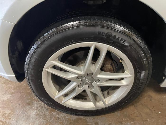 2013 audi q5 premium with 162203 miles for sale near elk-river, minnesota c1bbdbd6aeda43559feda443e7f55db4.jpg