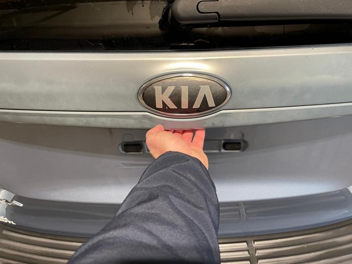 2014 kia sedona lx with 178845 miles for sale near elk-river, minnesota c1fbbd686eb7483ea8185db69c2df7d1.jpg