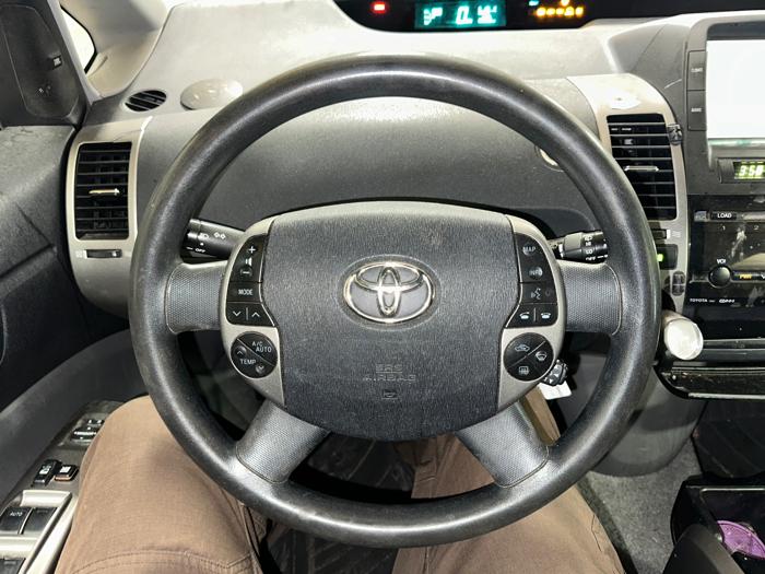 2006 toyota prius 4-door-liftback with 191056 miles for sale near elk-river, minnesota c201239cdf904727bbb3bf0edd26409b.jpeg