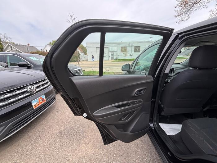2020 chevrolet trax ls-fwd with 148469 miles for sale near rochester, minnesota c2031ebc3cf246c3bb4a3acc85a6328e.jpeg