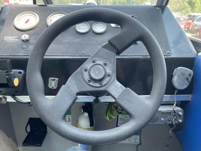 1994  Bayliner Marine Corp 2252 classic cruiser
