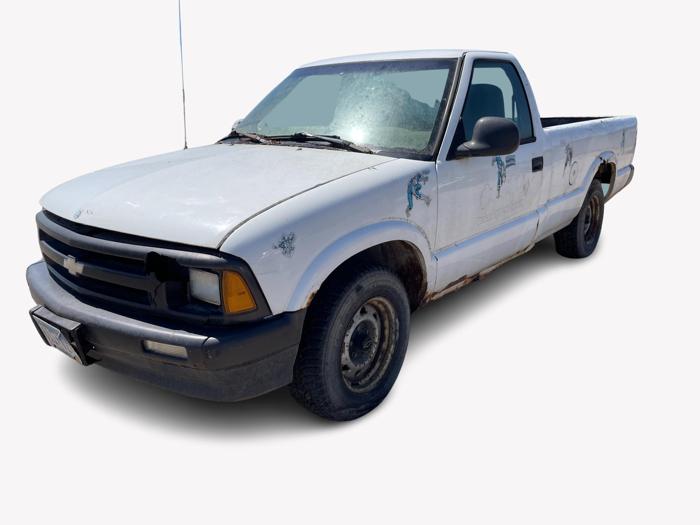 1997 chevrolet s-10-pickup ls with 76071 miles for sale near elk-river, minnesota c22eb213e901456c84fb57333ce51df8.jpg