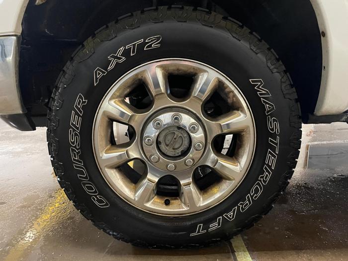 2005 ford f-250 xl with 165836 miles for sale near elk-river, minnesota c22f564d15e84dd0b07801134f432932.jpg