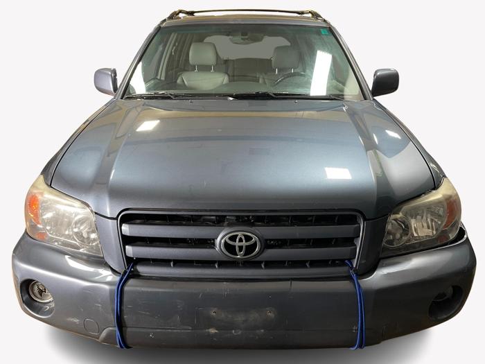2004 toyota highlander with 181286 miles for sale near elk-river, minnesota c25f7824214749af95be80d1247f445e.jpg