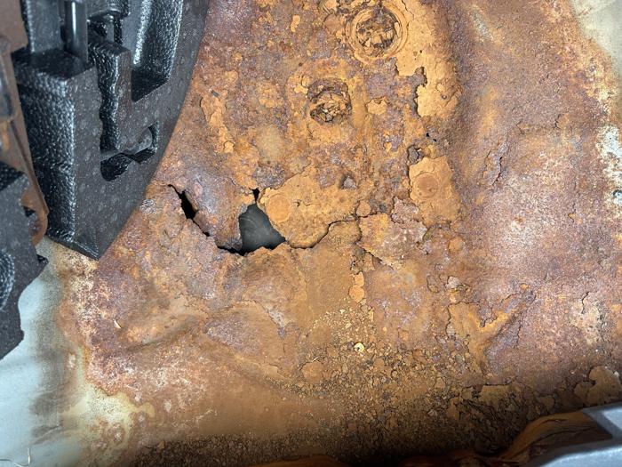 2009 honda civic lx-sedan-5-speed-at with 201694 miles for sale near elk-river, minnesota c26c927e67d04c5485c3798e4833e9d8.jpeg