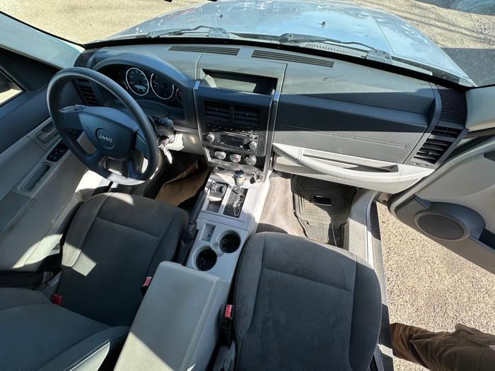 2008 jeep liberty sport-4wd with 170164 miles for sale near elk-river, minnesota c27645f2b2054bc9a4077317acfdf10e.jpeg