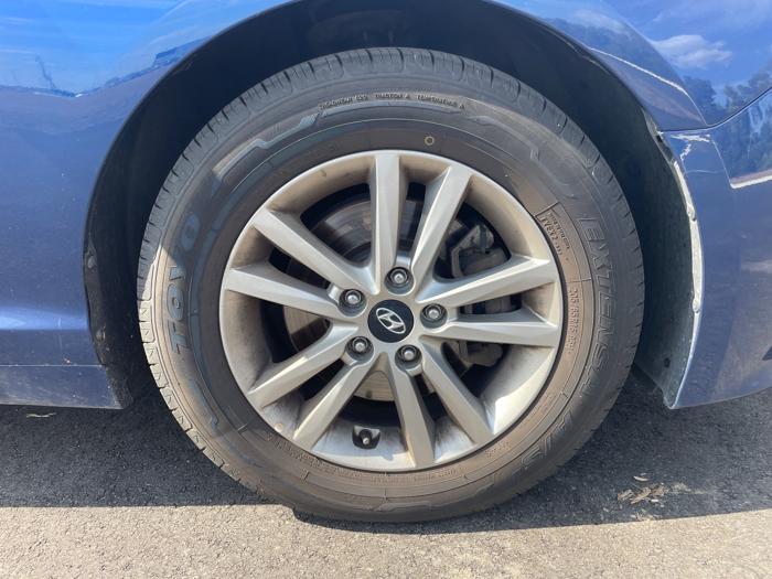 2016 hyundai sonata se with 120647 miles for sale near rochester, minnesota c2ab3686122e4bb593ff5ed12103f49d.jpeg