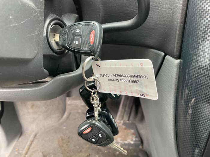 2006 dodge caravan sxt with 86304 miles for sale near elk-river, minnesota c2b35ce472c7488b899e5ccf704d6b16.jpeg