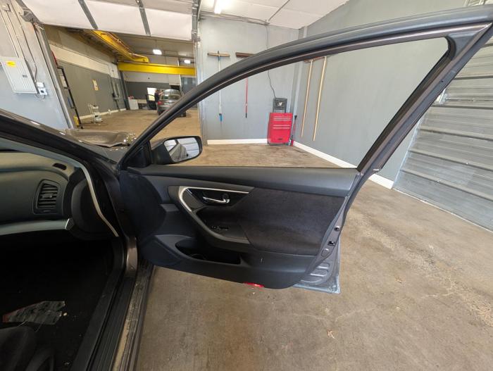 2013 nissan altima 2.5-s with 145500 miles for sale near elk-river, minnesota c2fa92159d2448078146411b31e2ce18.jpg