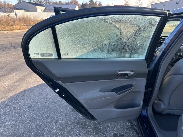 2008 honda civic lx-sedan-at with 116927 miles for sale near elk-river, minnesota c30e1e32c8a74aca9f1007879d91415a.jpeg