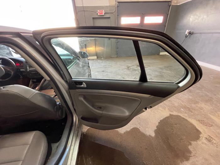 2007 volkswagen jetta 2.5l with 207061 miles for sale near elk-river, minnesota c31a759d16d8400183a18544a1db3096.jpeg