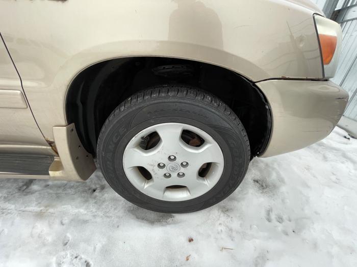 2005 toyota highlander limited-v6-4wd with 245208 miles for sale near elk-river, minnesota c347a83908724ac885a7cfb92fb6b704.jpeg