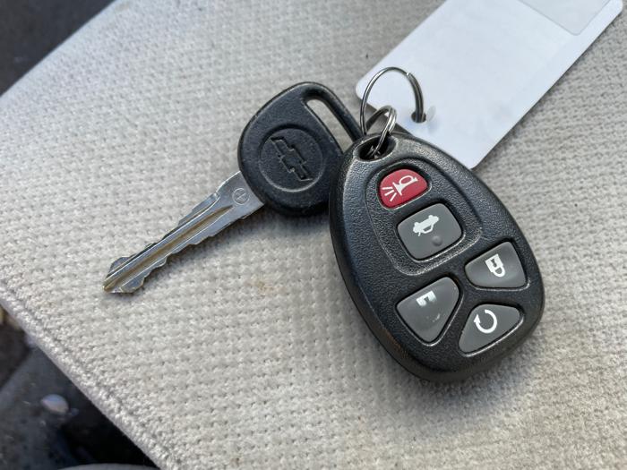 2006 chevrolet impala lt with 91893 miles for sale near elk-river, minnesota c37c9d422a05401894d1ada4b9d54296.jpeg