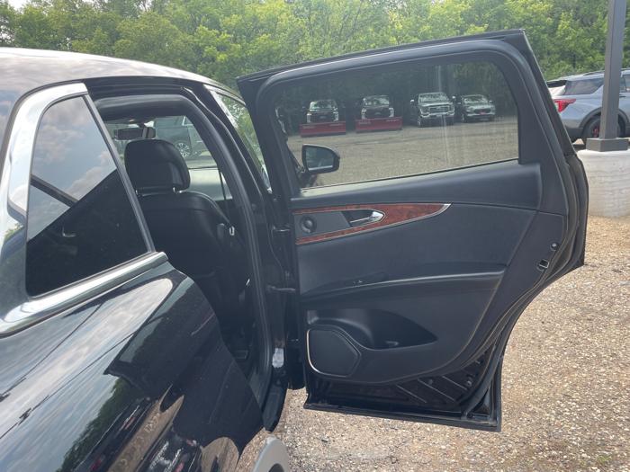 2019 lincoln nautilus select-awd with 75392 miles for sale near white-bear-lake, minnesota c397b3ea61914f8daaacbaa7e7ee4471.jpeg