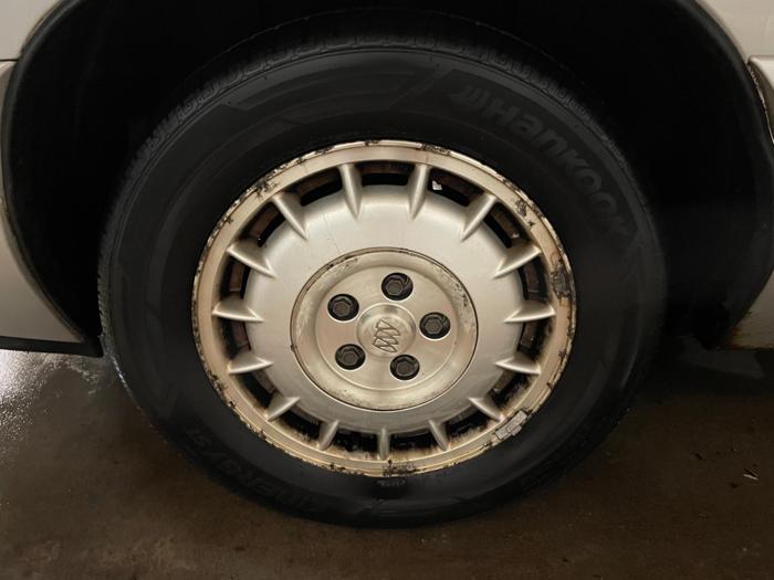 1999 buick lesabre limited with 123942 miles for sale near elk-river, minnesota c3d537cb8ce843cfa003b41b3dced738.jpg
