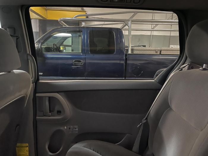 2004 Toyota Sienna