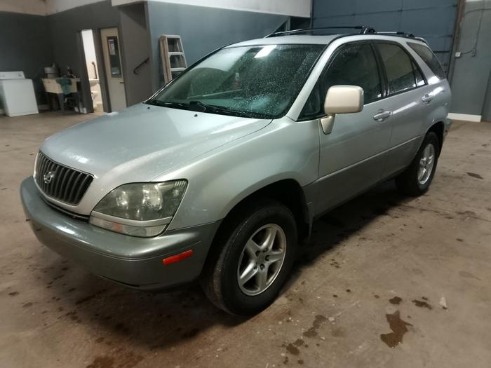 1999 lexus rx-300 awd with 209356 miles for sale near elk-river, minnesota c3ed60f2f571446b945d179a8cb65e14.jpg