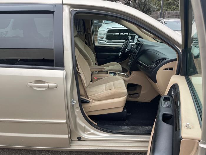 2014 dodge grand-caravan sxt with 279804 miles for sale near spring-lake-park, minnesota c3f49c6c08cd4cfa9130f56366e5dc52.jpeg