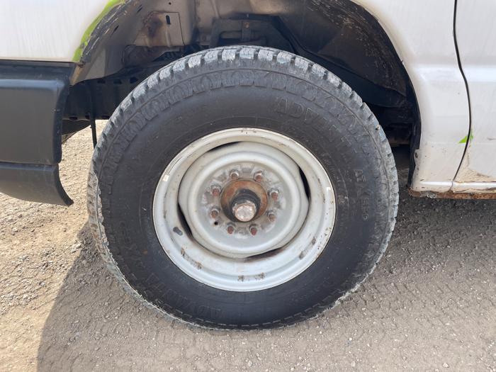 2013 ford econoline e-250 with 173163 miles for sale near jordan, minnesota c415793599e94165a8bd4fd3fd0ecde2.jpeg