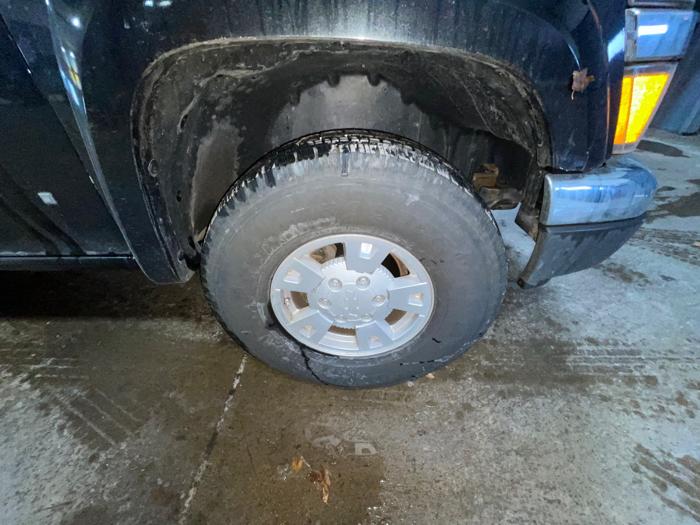 2008 chevrolet colorado lt1-crew-cab-4wd with 75105 miles for sale near elk-river, minnesota c42c616bbf634338a27a48942347dbe7.jpeg