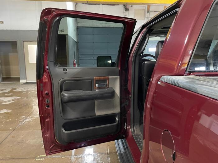 2004 ford f-150 xlt with 93318 miles for sale near elk-river, minnesota c4355e1b75844dda94a802950e59b8df.jpg