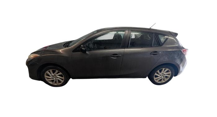2012 mazda mazda3 i-touring-5-door with 292825 miles for sale near elk-river, minnesota c451413ea6e5432480edd8f8e6491213.jpg