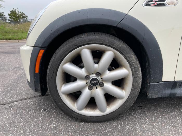 2004 mini cooper s with 99804 miles for sale near elk-river, minnesota c45921f938bc46aebea4a1da5fb7a087.jpeg