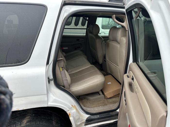 2002 gmc yukon-denali base with 253361 miles for sale near elk-river, minnesota c49994577bc3409ca4526bbd39649ed5.jpeg