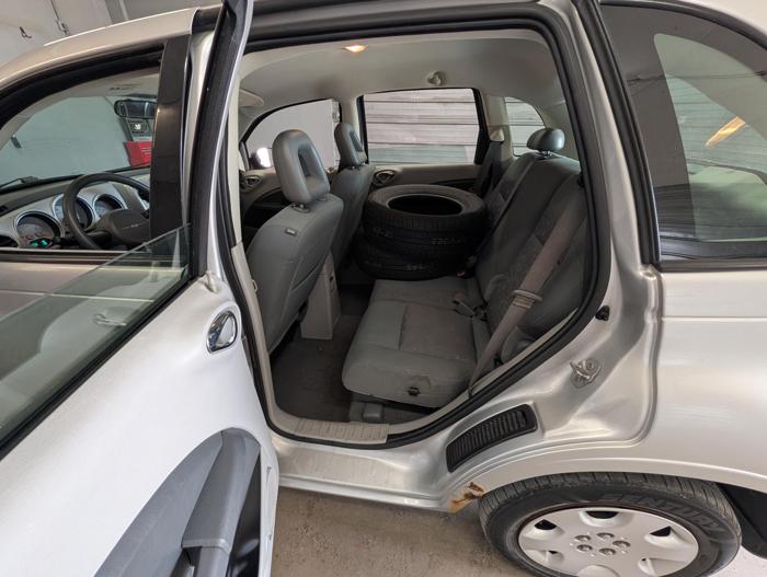 2008 chrysler pt-cruiser base with 131963 miles for sale near elk-river, minnesota c49ca5f0631642d597c333c61581c15f.jpg